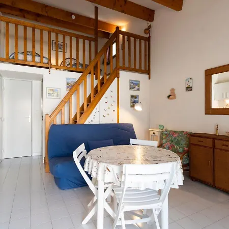 1 Bedroom House For 6 * Агд